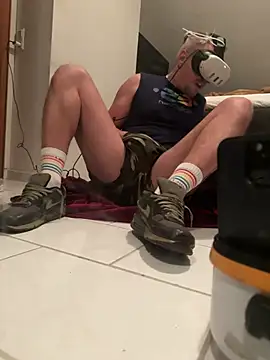 LeviXtreme online show from April 3, 2026, 10:19 pm