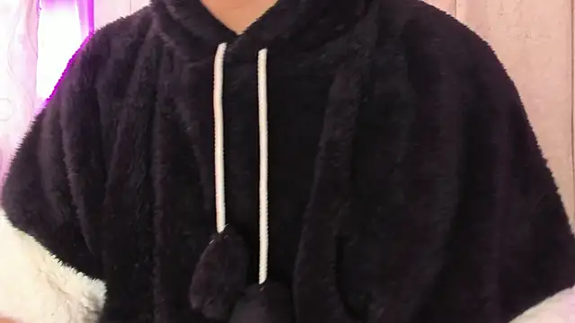 Satuurn  online show from December 23, 2024, 4:28 pm