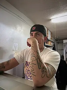 PeterGrandee online show from December 5, 2024, 8:11 pm