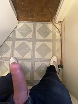 PeterGrandee online show from December 17, 2024, 10:22 pm