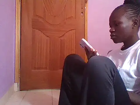 prettychic5 online show from September 12, 2025, 7:30 am