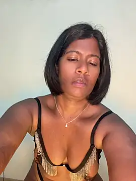 RoseMelanie online show from June 9, 2026, 6:03 am