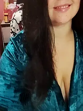 ErikaVlovely online show from October 22, 2025, 10:42 pm