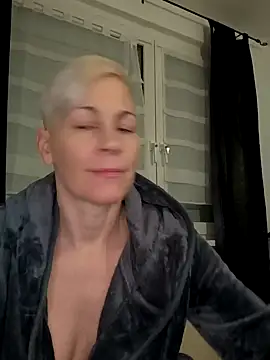 DarleenHot online show from December 20, 2024, 6:29 am