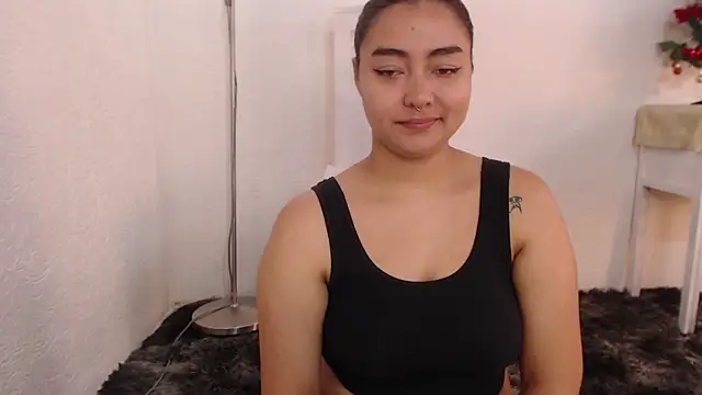  Kim  M online show from December 20, 2024, 12:27 pm