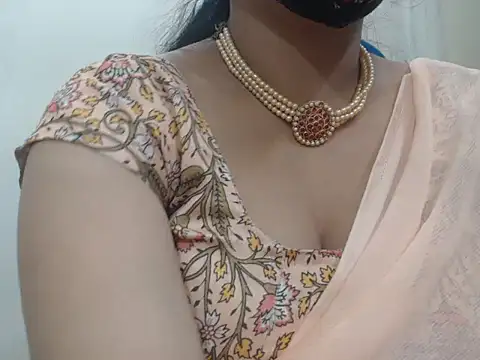 Lovely Siri 23 online show from December 15, 2025, 6:28 am