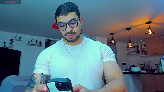 Michael Diamond online show from February 19, 2025, 3:17 am