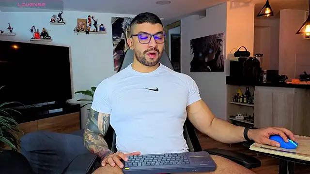 Michael Diamond online show from December 23, 2025, 2:09 am