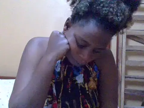 sweetbabra1 online show from March 5, 2025, 12:55 pm