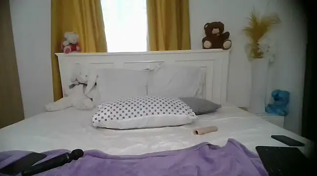 Snapshot of NAUGHTY__EBONY chatting on February 10, 2025, 7:04 am NAUGHTY EBONY online show from February 10, 2025, 7:04 am