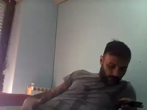 coppiasenzacensura online show from January 7, 2025, 10:32 am