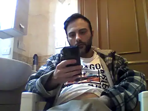 coppiasenzacensura online show from March 1, 2025, 1:40 pm