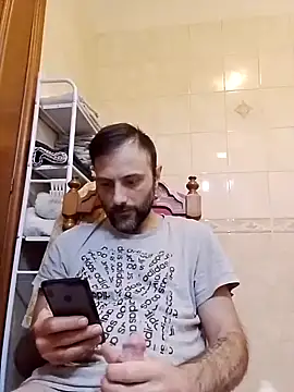 coppiasenzacensura online show from September 28, 2025, 4:40 am