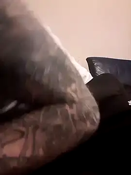 PIercingBoy38 online show from January 22, 2025, 5:38 pm