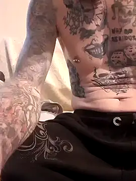 PIercingBoy38 online show from February 4, 2025, 2:21 pm