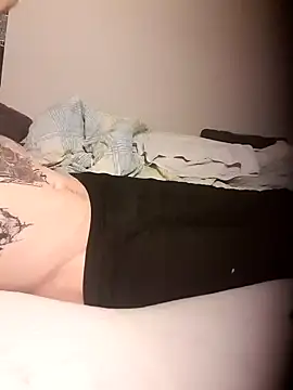 PIercingBoy38 online show from February 9, 2025, 9:49 pm