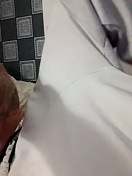 PIercingBoy38 online show from September 10, 2025, 11:27 pm