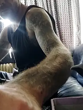 PIercingBoy38 online show from September 27, 2025, 9:58 am