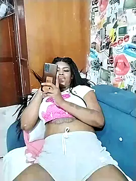 Alissamore3 online show from February 12, 2025, 11:18 am