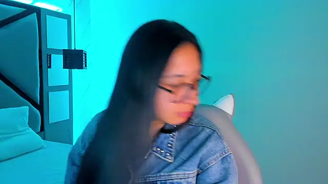 sayumi dirty online show from February 6, 2025, 6:46 pm