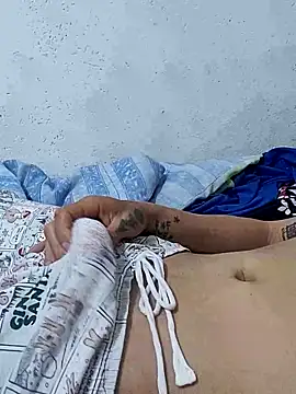 Snapshot of Somospareja1987 chatting on November 16, 2025, 7:14 am Somospareja1987 online show from November 16, 2025, 7:14 am