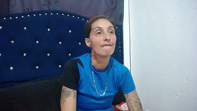 Snapshot of anyu1306 chatting on December 19, 2024, 1:51 pm anyu1306 online show from December 19, 2024, 1:51 pm