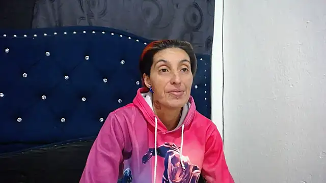 Snapshot of anyu1306 chatting on January 12, 2025, 2:03 am anyu1306 online show from January 12, 2025, 2:03 am