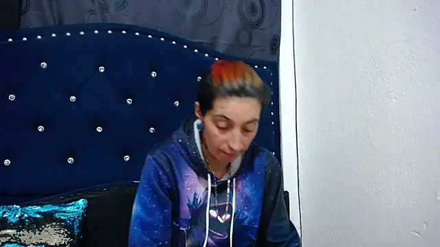 Snapshot of anyu1306 chatting on January 13, 2025, 8:26 am anyu1306 online show from January 13, 2025, 8:26 am