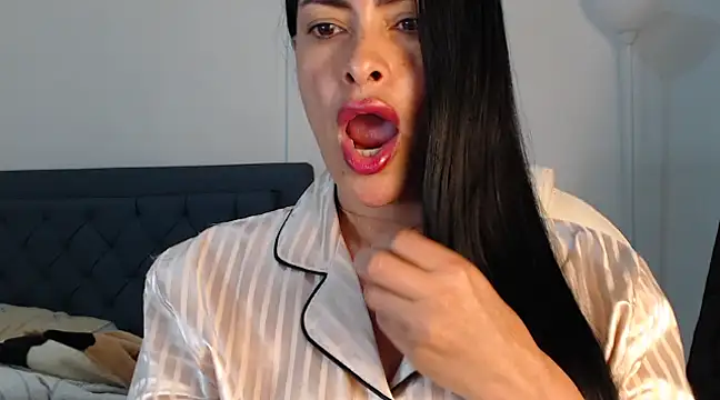 susana07 online show from January 26, 2025, 1:47 pm