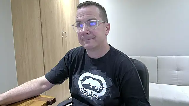 BrettJ81 online show from March 17, 2026, 5:27 pm