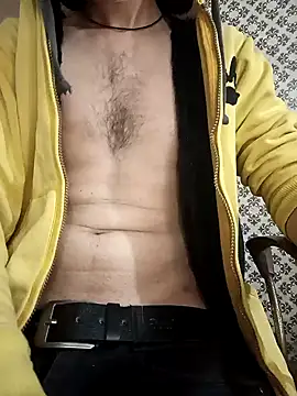 Snapshot of BrownBoy69666 chatting on December 9, 2024, 8:44 pm BrownBoy69666 online show from December 9, 2024, 8:44 pm