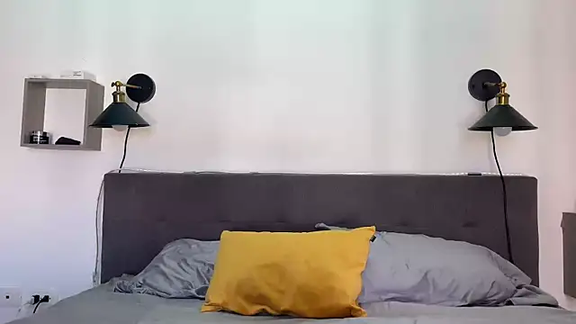 mommy nadin online show from February 25, 2025, 8:19 pm