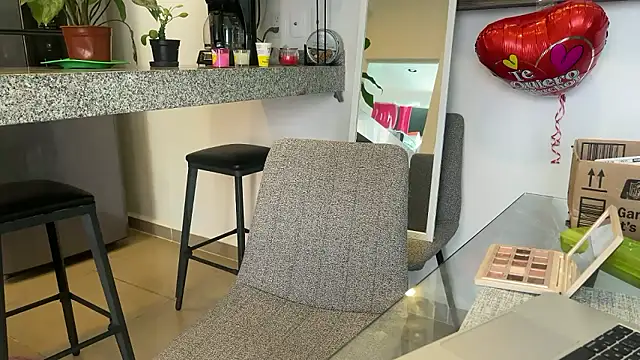 mommy nadin online show from March 2, 2025, 8:40 pm