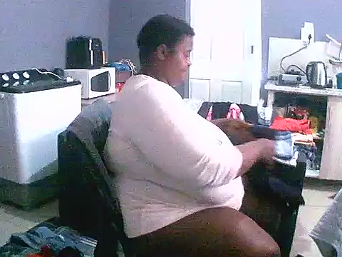 Snapshot of DarkBbw201 chatting on March 18, 2025, 7:30 am DarkBbw201 online show from March 18, 2025, 7:30 am