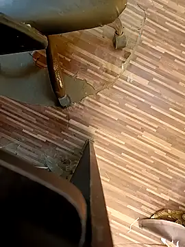 u wan me online show from March 13, 2025, 8:59 am