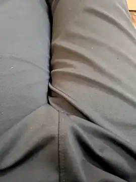 u wan me online show from October 1, 2025, 11:27 am