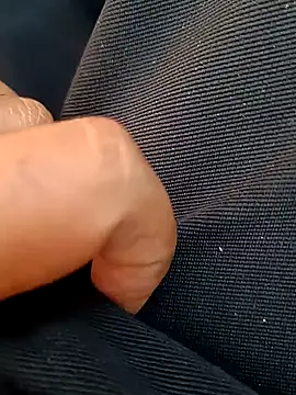 u wan me online show from October 8, 2025, 4:10 am