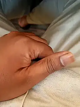 u wan me online show from November 12, 2025, 3:18 am