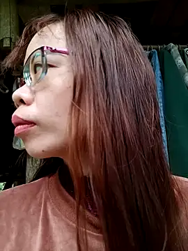   Mai-love19   online show from March 8, 2025, 9:06 am