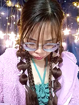   Mai-love19   online show from February 10, 2026, 1:21 am