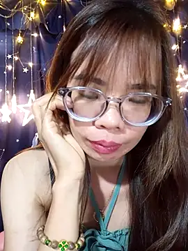   Mai-love19   online show from March 11, 2026, 1:22 am