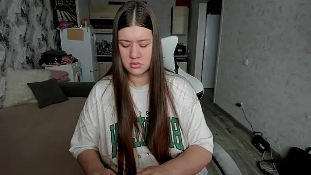 Lis Kollen online show from November 22, 2025, 4:22 am