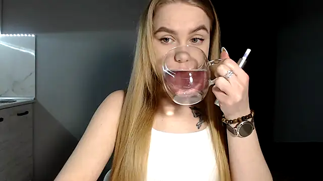 Snapshot of Sunbeam_ chatting on March 1, 2025, 10:21 pm Sunbeam online show from March 1, 2025, 10:21 pm