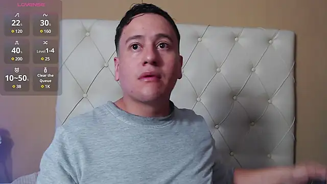 oliver price1 online show from December 1, 2024, 4:40 pm