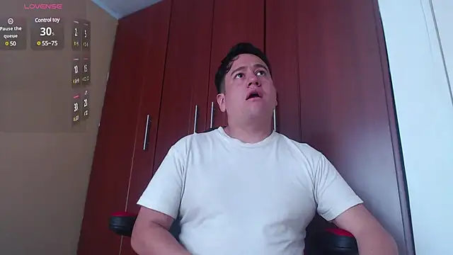 oliver price1 online show from February 20, 2025, 8:25 pm