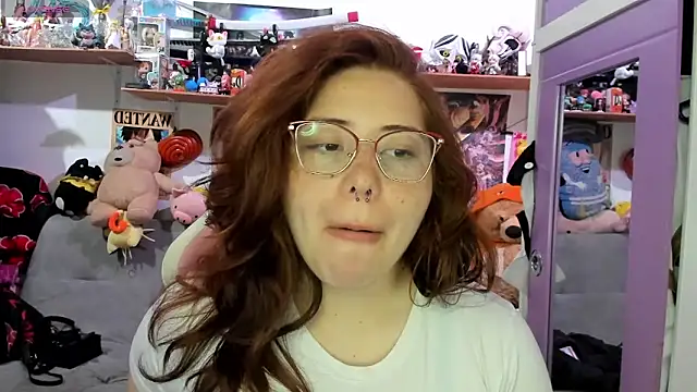 soficammy online show from May 12, 2026, 9:56 pm