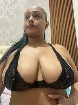 Snapshot of sofia_xxx02 chatting on February 13, 2026, 12:06 am sofia xxx02 online show from February 13, 2026, 12:06 am