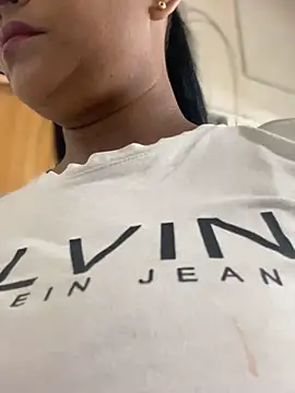 Snapshot of sofia_xxx02 chatting on February 25, 2026, 11:53 am sofia xxx02 online show from February 25, 2026, 11:53 am