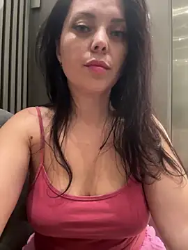 Snapshot of Kate_Joy chatting on March 5, 2025, 9:48 pm Kate Joy online show from March 5, 2025, 9:48 pm