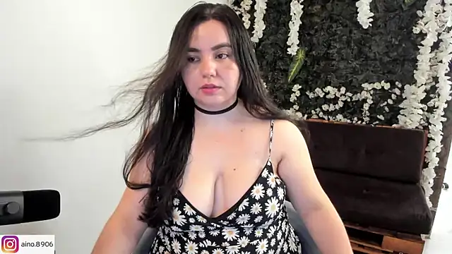 ainohacarter 89 online show from November 16, 2025, 8:03 pm